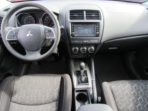 Used 2024 Mitsubishi Outlander Sport ES AWD/4WD image 14