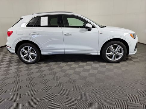 Used 2022 Audi Q3 2.0T Premium AWD/4WD image 8
