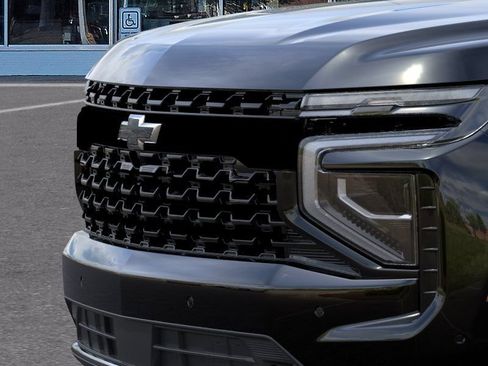 New 2026 Chevrolet Suburban Premier AWD/4WD image 13