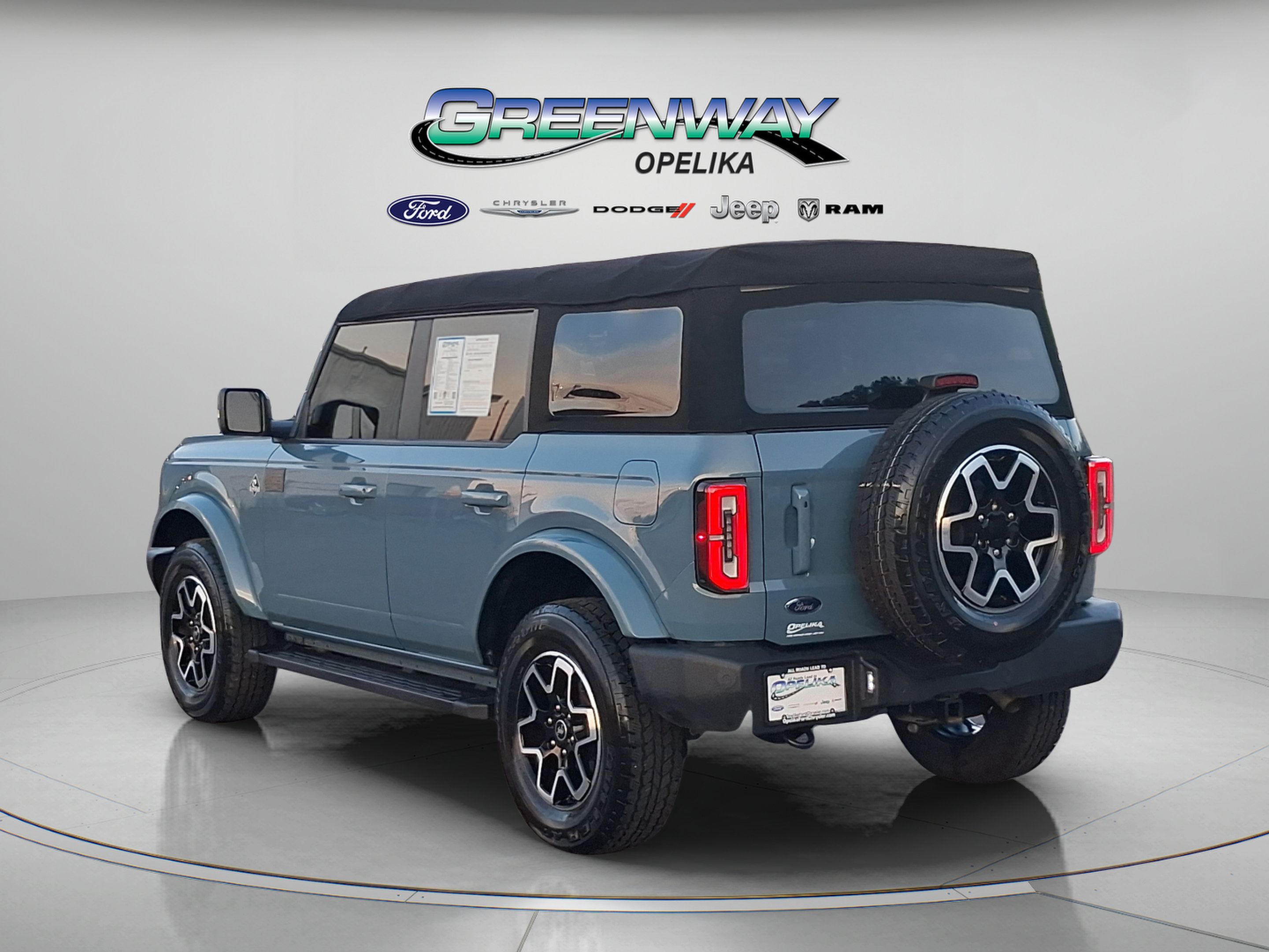 Used 2022 Ford Bronco Outer Banks AWD/4WD image 5