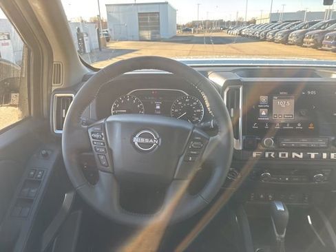 New 2026 Nissan Frontier SV w/ SV Convenience Package AWD/4WD image 11