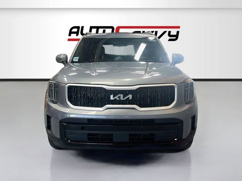 Used 2023 Kia Telluride EX X-Line AWD/4WD image 2
