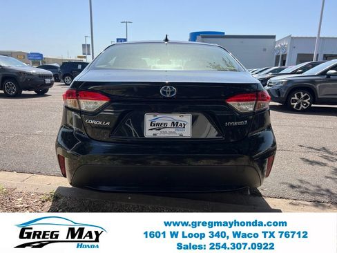 Used 2022 Toyota Corolla LE FWD image 7
