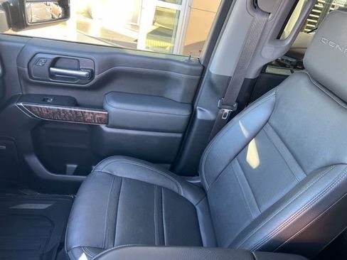 Used 2020 GMC Sierra 3500 Denali image 12