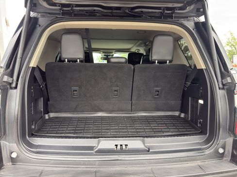 Used 2018 Ford Expedition Platinum image 9