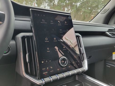 New 2026 GMC Acadia Elevation w/ Elevation Premium Package image 16