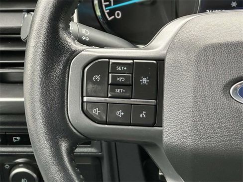 Used 2022 Ford F150 XLT w/ Equipment Group 302A High image 16