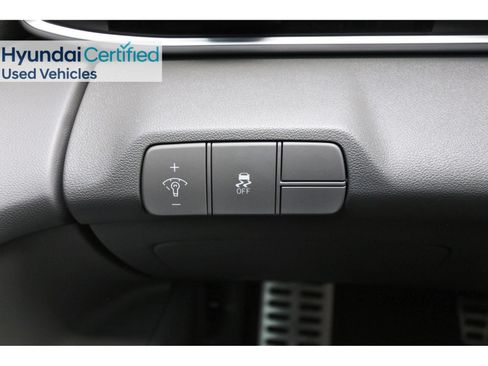 Used 2025 Hyundai Elantra Sport FWD image 22