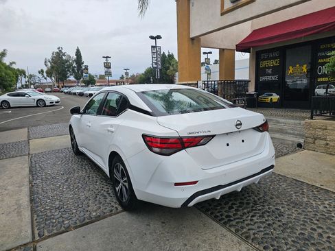 Used 2021 Nissan Sentra SV image 7