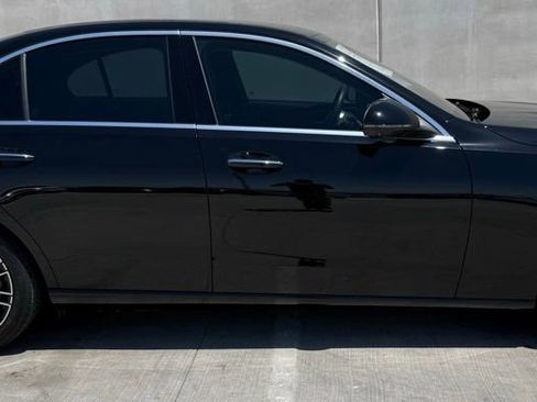 Used 2023 Mercedes-Benz C 300 Sedan image 6