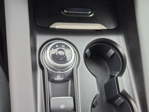 New 2025 Ford Explorer Active image 15