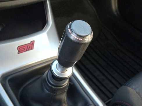 Used 2013 Subaru Impreza WRX Premium image 14