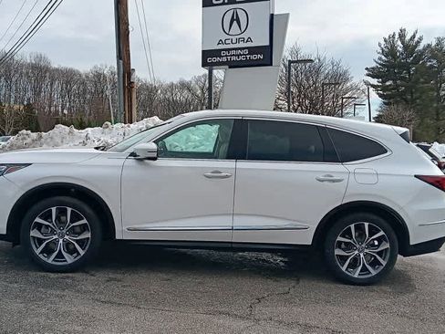 Certified 2023 Acura MDX SH-AWD w/ Technology Package image 2
