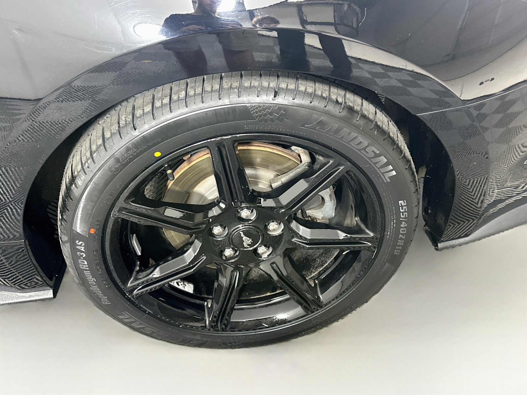 Used 2019 Ford Mustang GT Premium w/ Black Accent Package RWD image 11