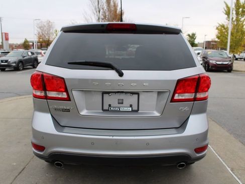 Used 2016 Dodge Journey R/T w/ Driver Convenience Group image 8