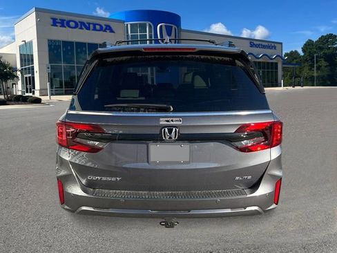 New 2026 Honda Odyssey Elite image 4