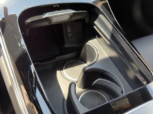 Used 2023 Mercedes-Benz GLC 300 4MATIC image 22