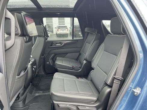 Used 2026 GMC Yukon Elevation w/ Elevation Premium Package AWD/4WD image 26