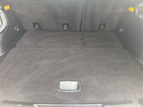 Used 2015 Jeep Cherokee Trailhawk w/ Leather Interior Group AWD/4WD image 13