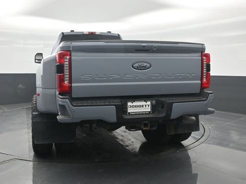 Used 2024 Ford F350 Lariat w/ Lariat Ultimate Package AWD/4WD image 17