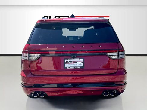 Used 2025 Lincoln Aviator Reserve w/ Equipment Group 201A image 6