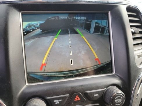 Used 2017 Jeep Grand Cherokee Trailhawk w/ Trailhawk Luxury Group image 15