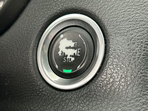 Used 2019 Cadillac XT4 Luxury image 34