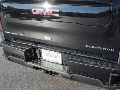 New 2026 GMC Sierra EV Elevation image 16