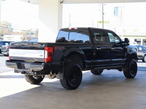 Used 2017 Ford F350 Platinum w/ Platinum Ultimate Package image 5