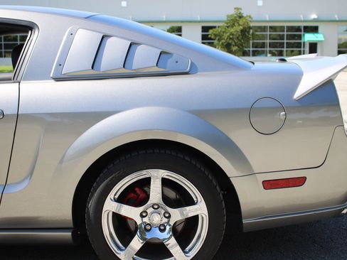 Used 2008 Ford Mustang GT RWD image 34
