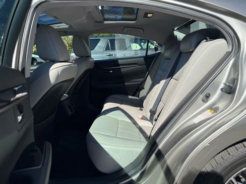 Used 2016 Lexus ES 350 ES 350 Sedan 4D image 30