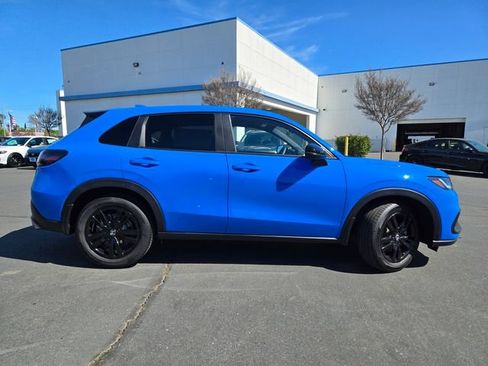 New 2026 Honda HR-V Sport image 3