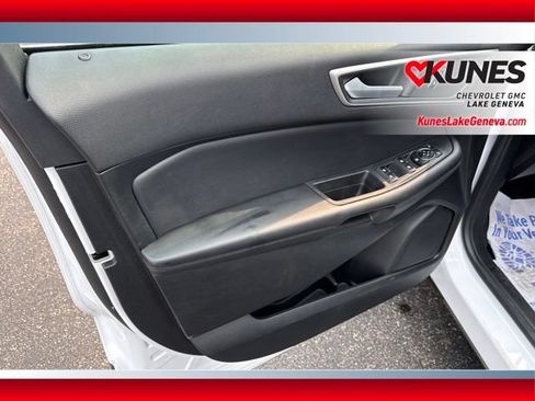 Used 2024 Ford Edge SEL AWD/4WD image 14