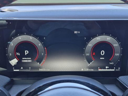 Certified 2025 Nissan Kicks SR FWD image 33