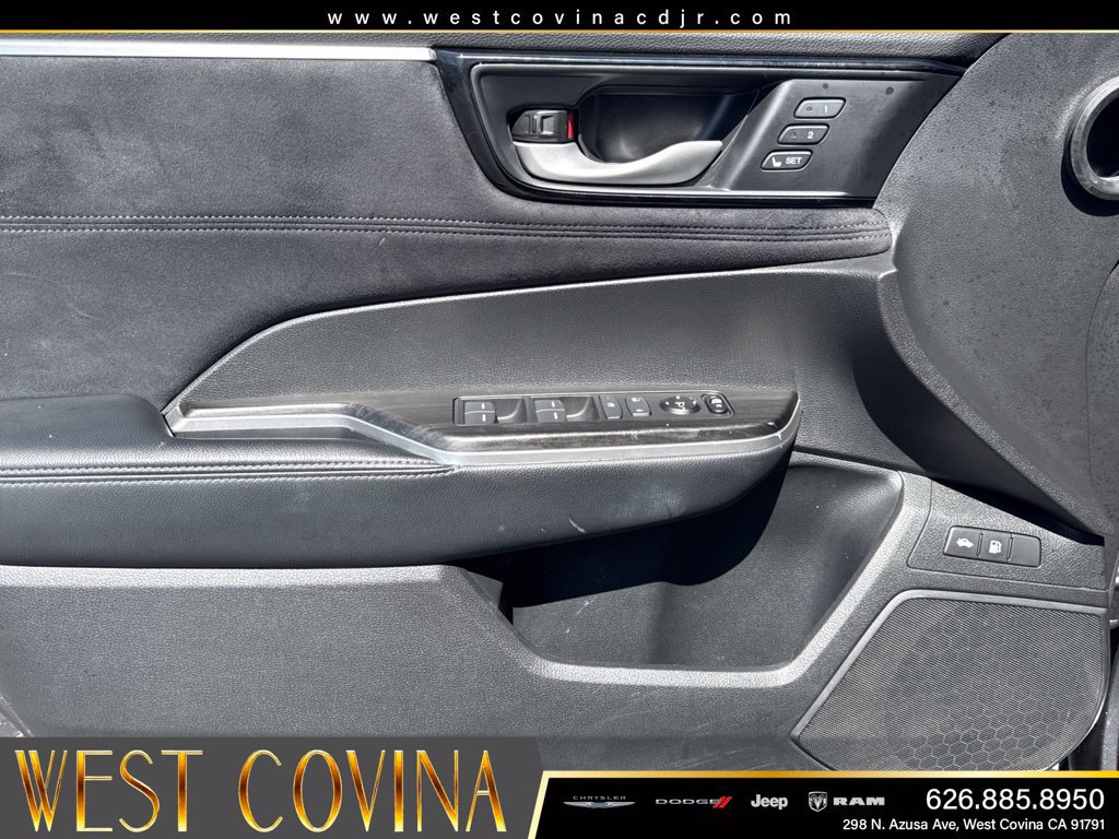 Used 2020 Honda Clarity Touring image 13