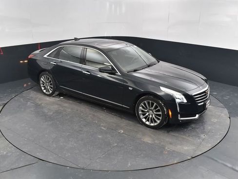 Used 2018 Cadillac CT6 Luxury AWD/4WD image 35