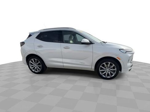 Certified 2024 Buick Encore GX Avenir w/ Avenir Convenience Package AWD/4WD image 9