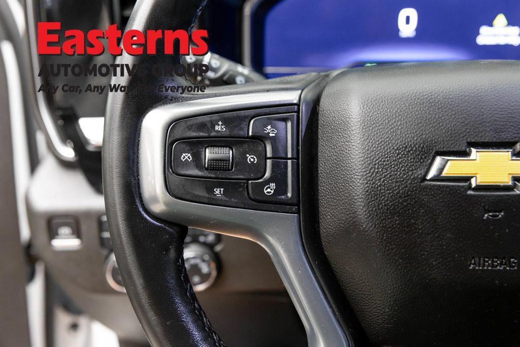 Used 2023 Chevrolet Silverado 1500 LT AWD/4WD image 16