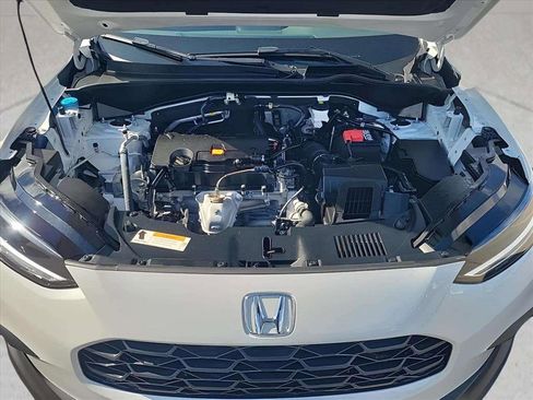 Used 2024 Honda HR-V LX image 9