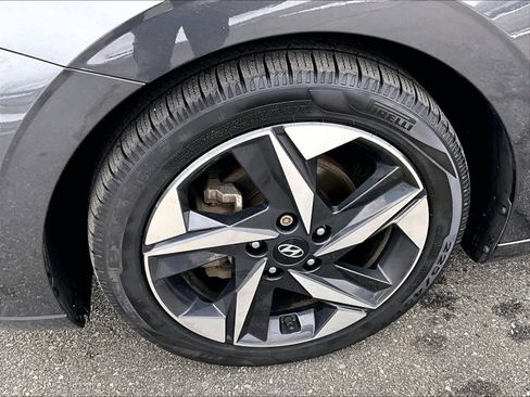 Used 2021 Hyundai Elantra SEL w/ Convenience + Premium Package image 7