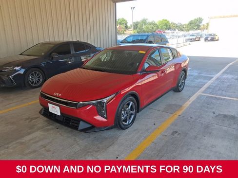 Used 2025 Kia K4 FWD image 1