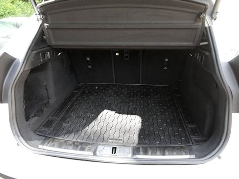 Used 2023 Jaguar F-PACE S AWD/4WD image 12