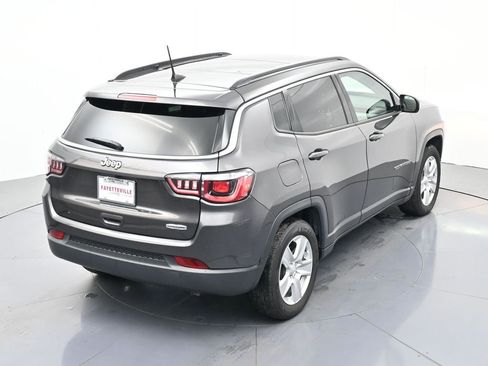 Used 2022 Jeep Compass Latitude w/ Sun and Sound Group image 27