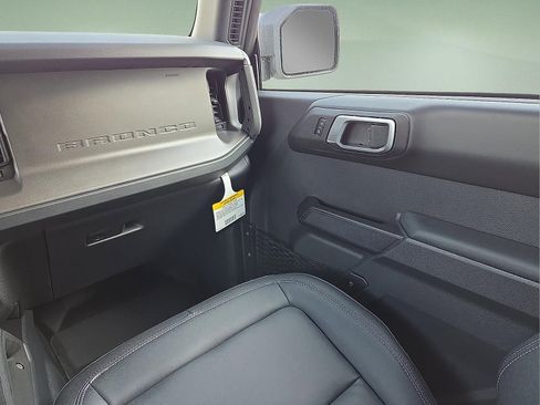 New 2026 Ford Bronco Badlands AWD/4WD image 12