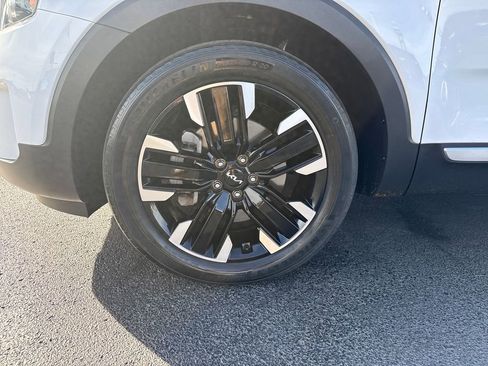 Used 2023 Kia Telluride SX image 30