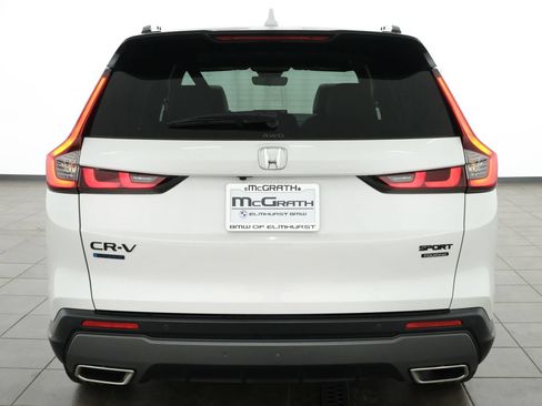 Used 2026 Honda CR-V Sport Touring image 4