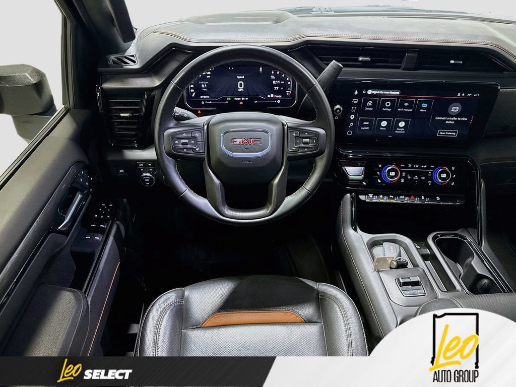 Used 2025 GMC Sierra 2500 AT4 AWD/4WD image 26