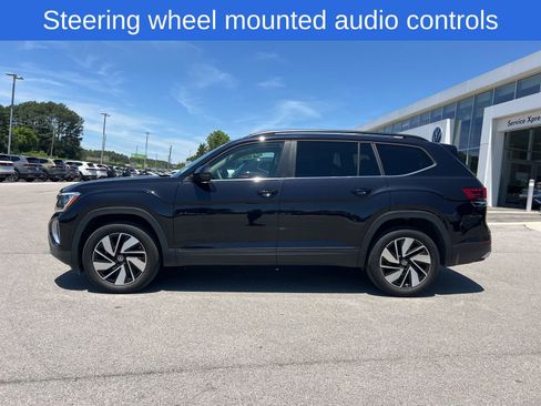 Used 2024 Volkswagen Atlas SE FWD image 6