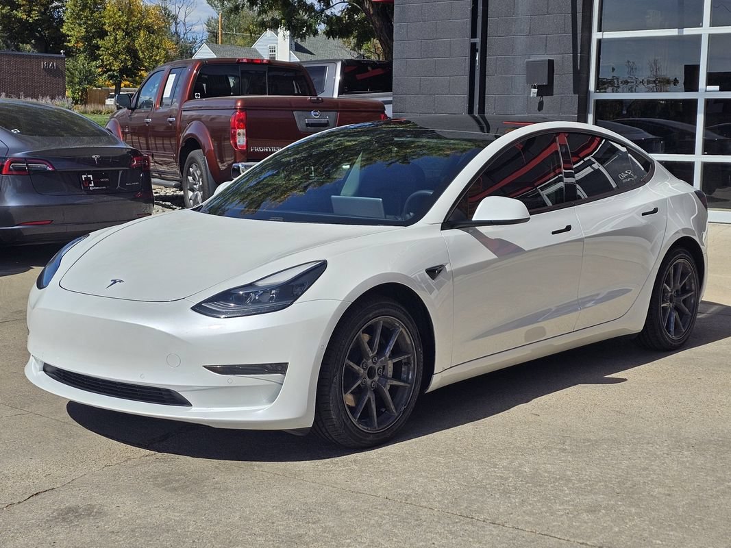 Used 2021 Tesla Model 3 Standard Range Plus RWD image 6