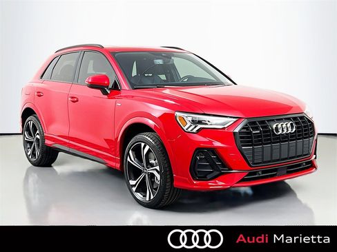 Used 2024 Audi Q3 2.0T Premium Plus image 1